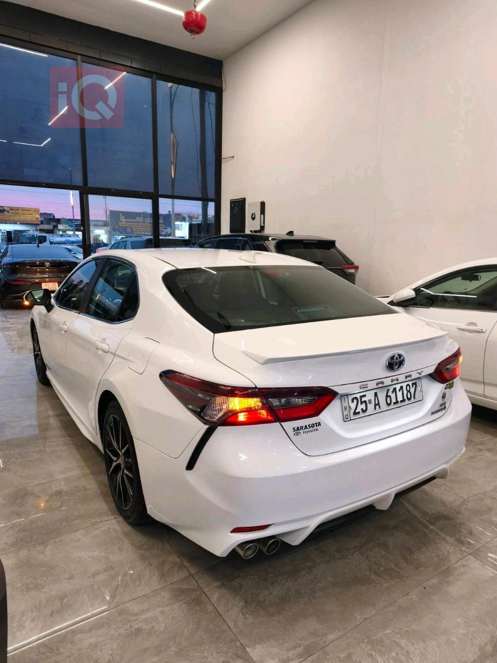 تۆیۆتا کامری